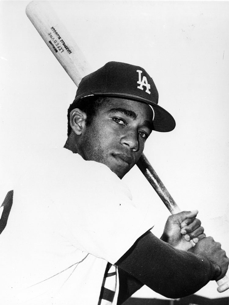 Batting portrait of Von Joshua in Dodgers uniform
